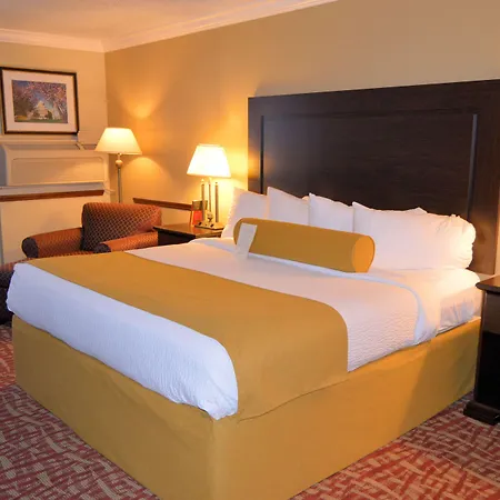 Best Western Plus Wilkes Barre Center City Exterior foto